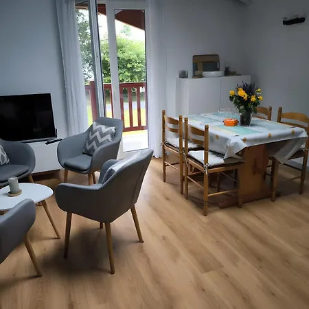 Peyo Apartment *